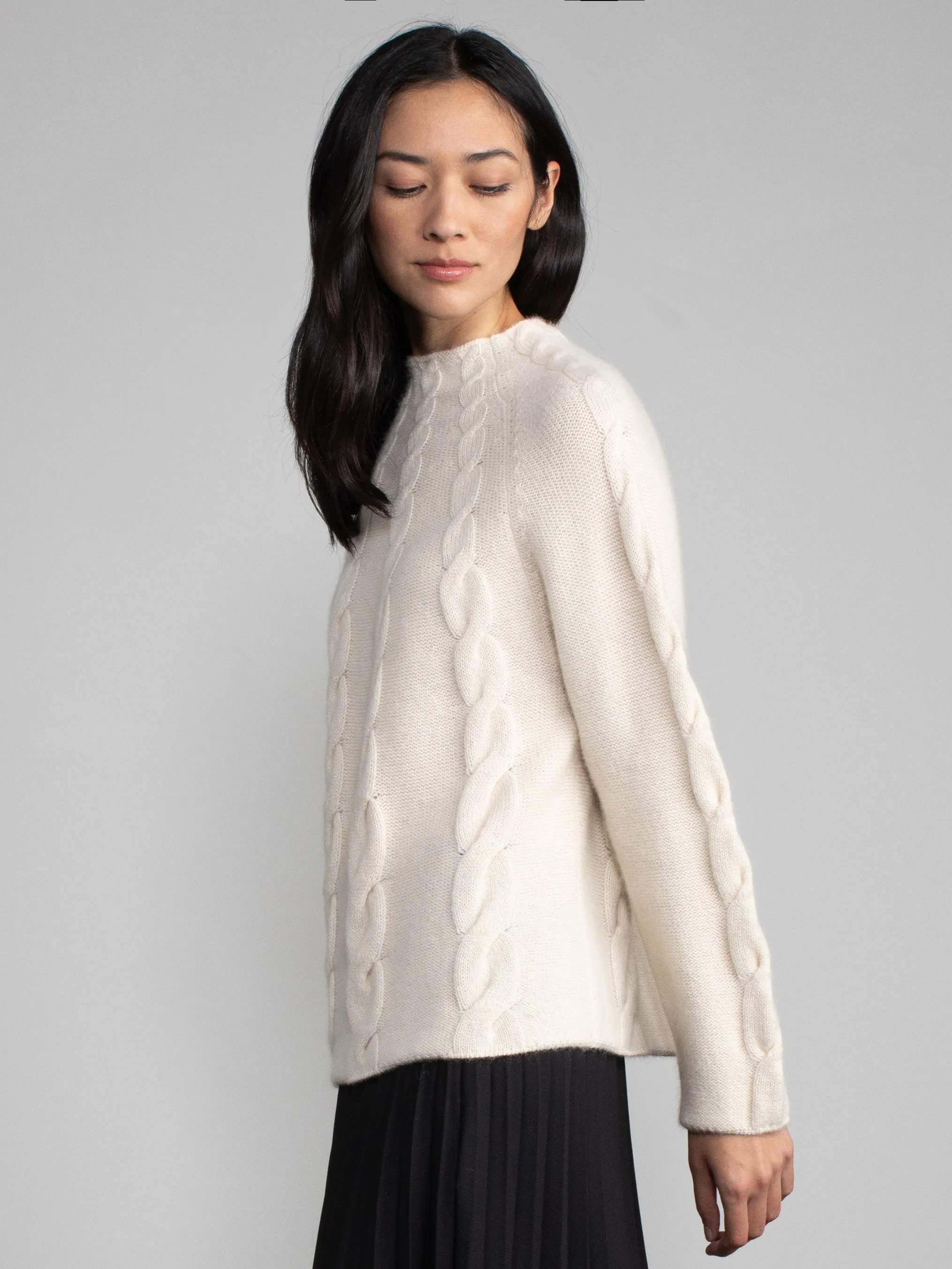 ASCENDING CABLE PULLOVER
