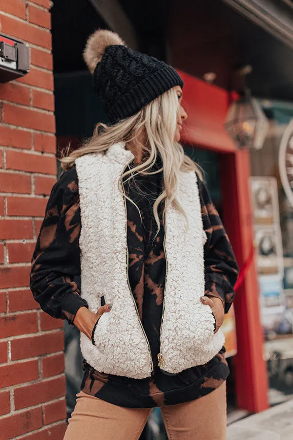 Blue Ridge Weekend Sherpa Lined Vest In Black