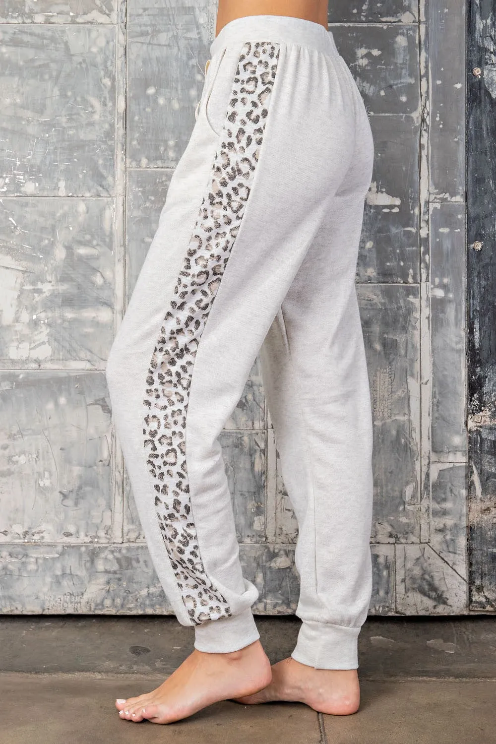 ee:some Hoodie Lounge Set with Leopard Detail