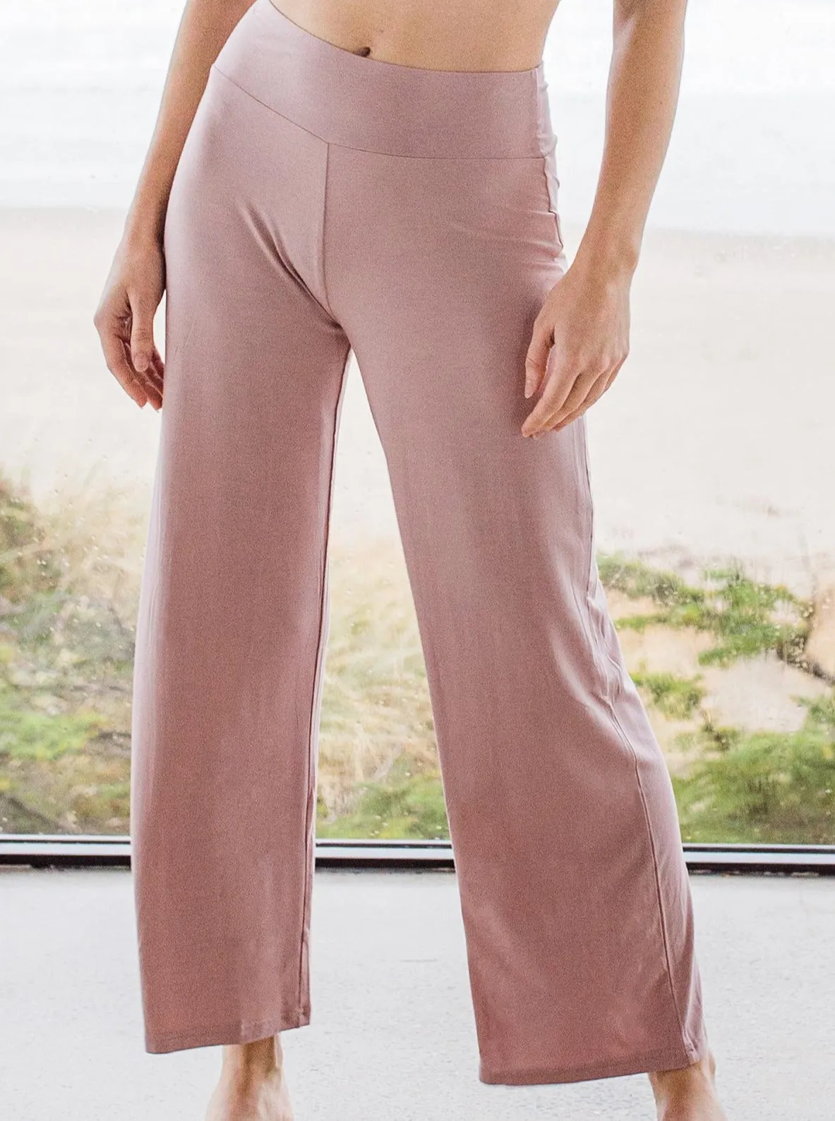 Kat Lounge Bamboo Pajama Set