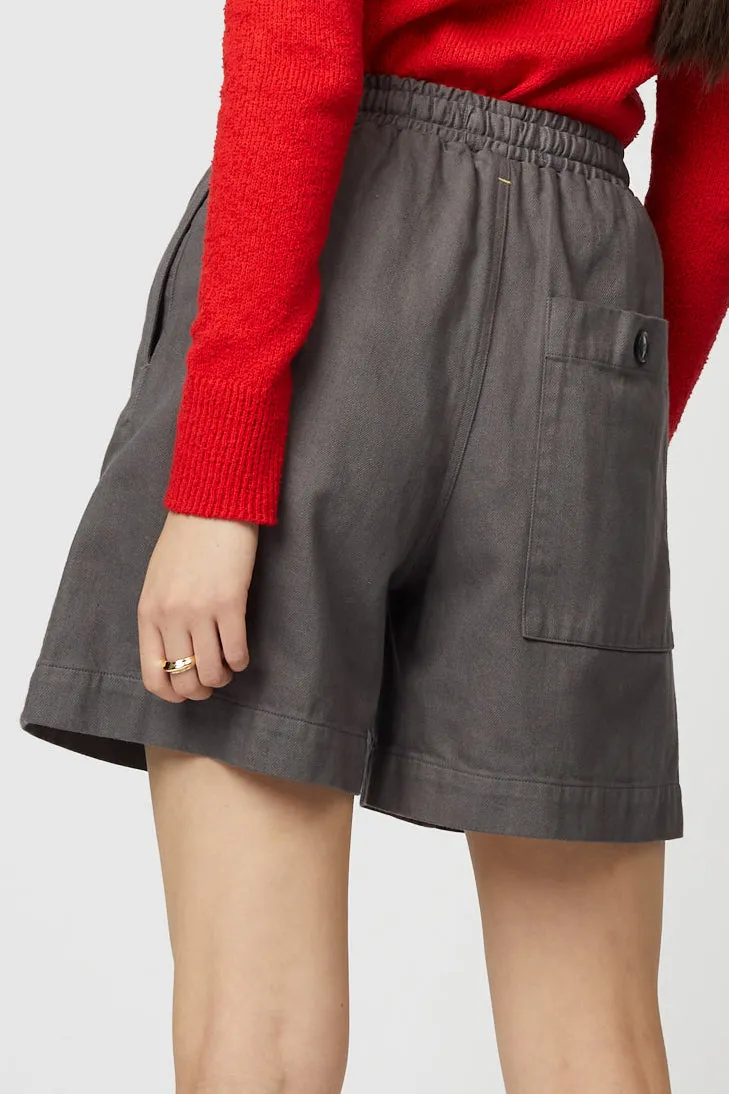 Sample Sale Twill Short - Drapey Bio Washed Twill
