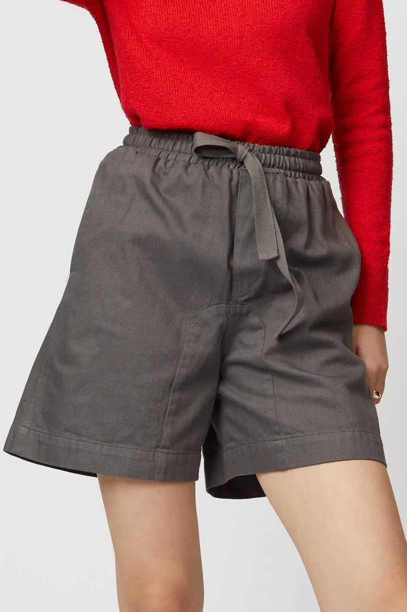 Sample Sale Twill Short - Drapey Bio Washed Twill