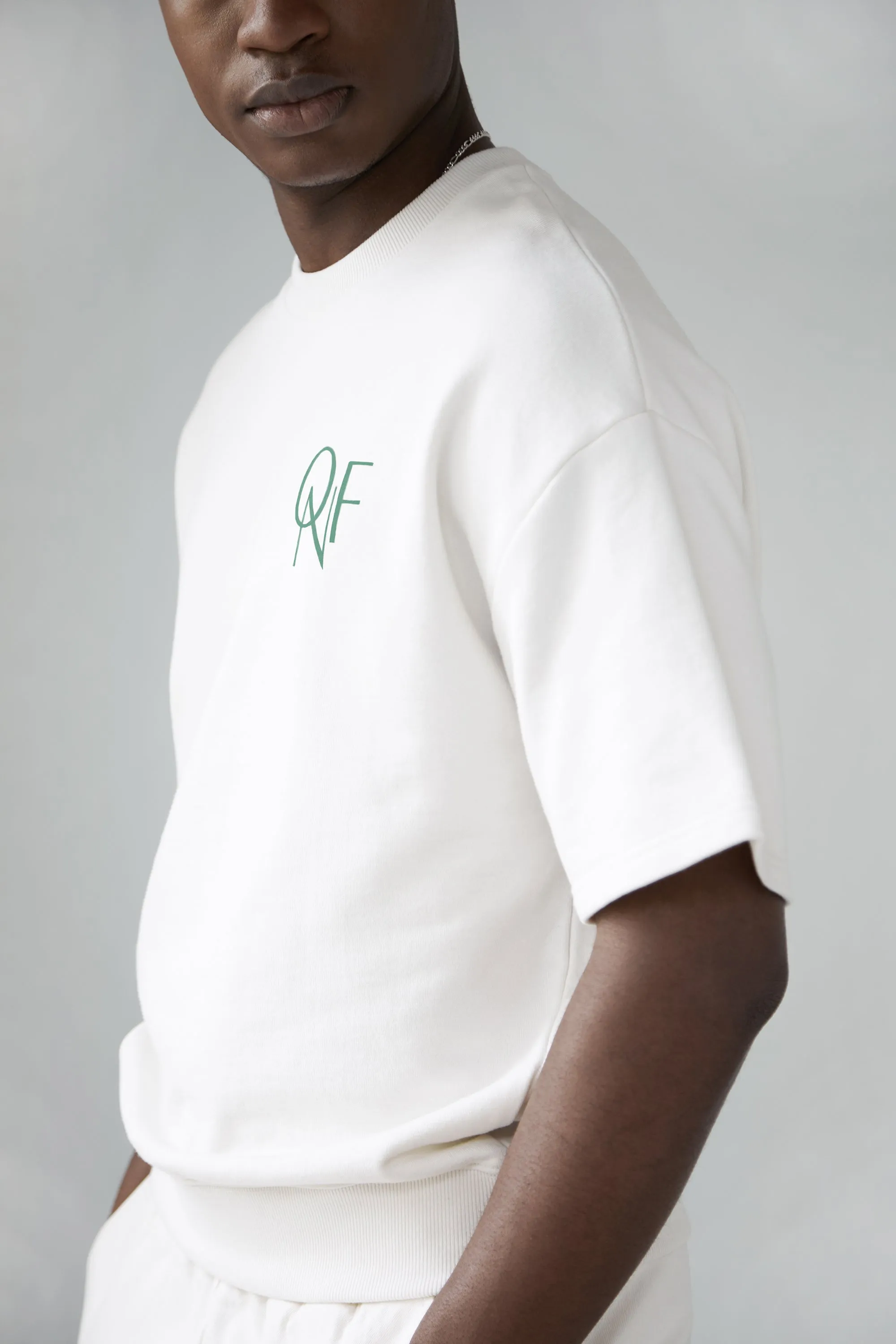 SHORT SLEEVE SWEATSHIRT