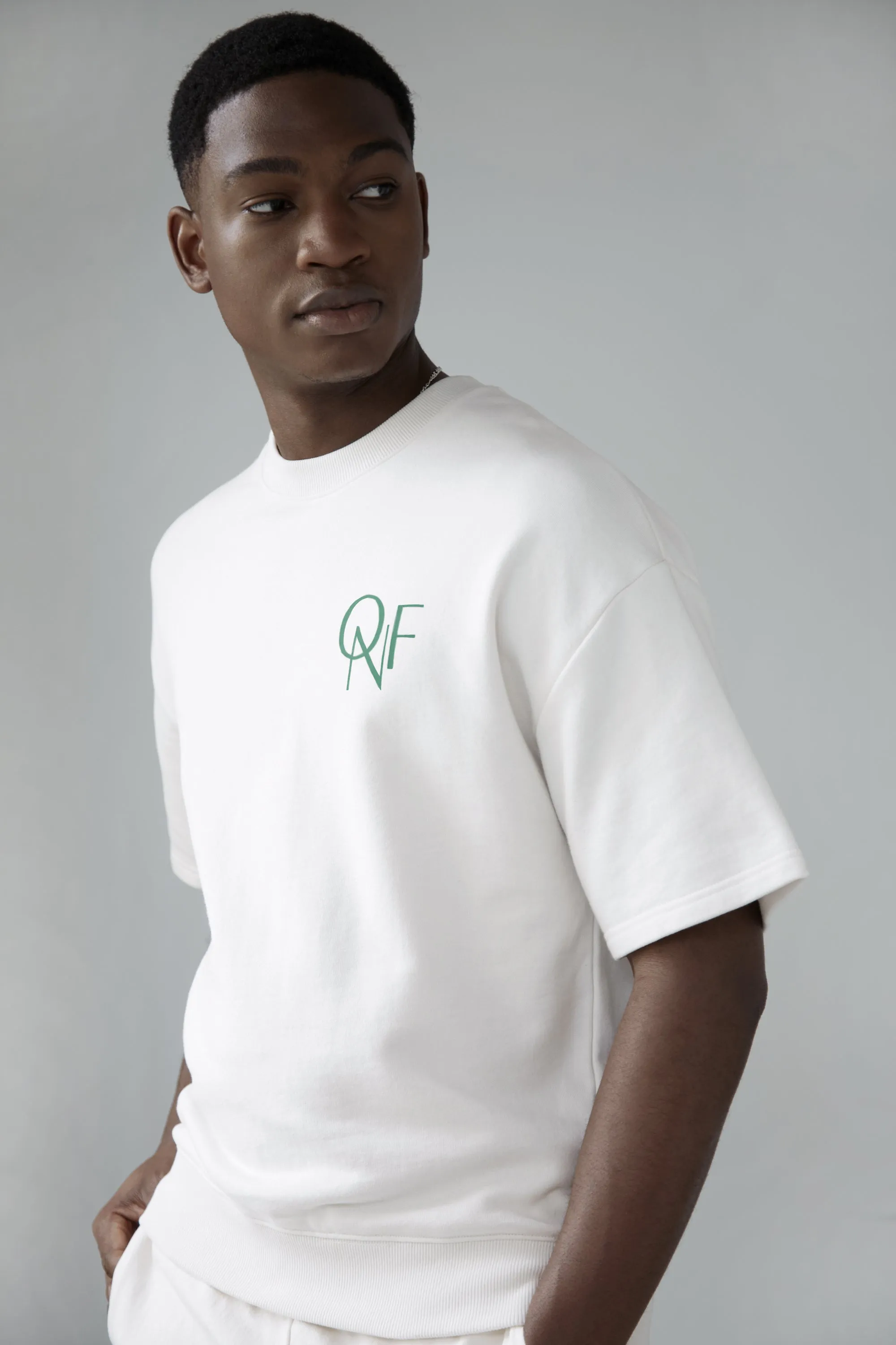 SHORT SLEEVE SWEATSHIRT