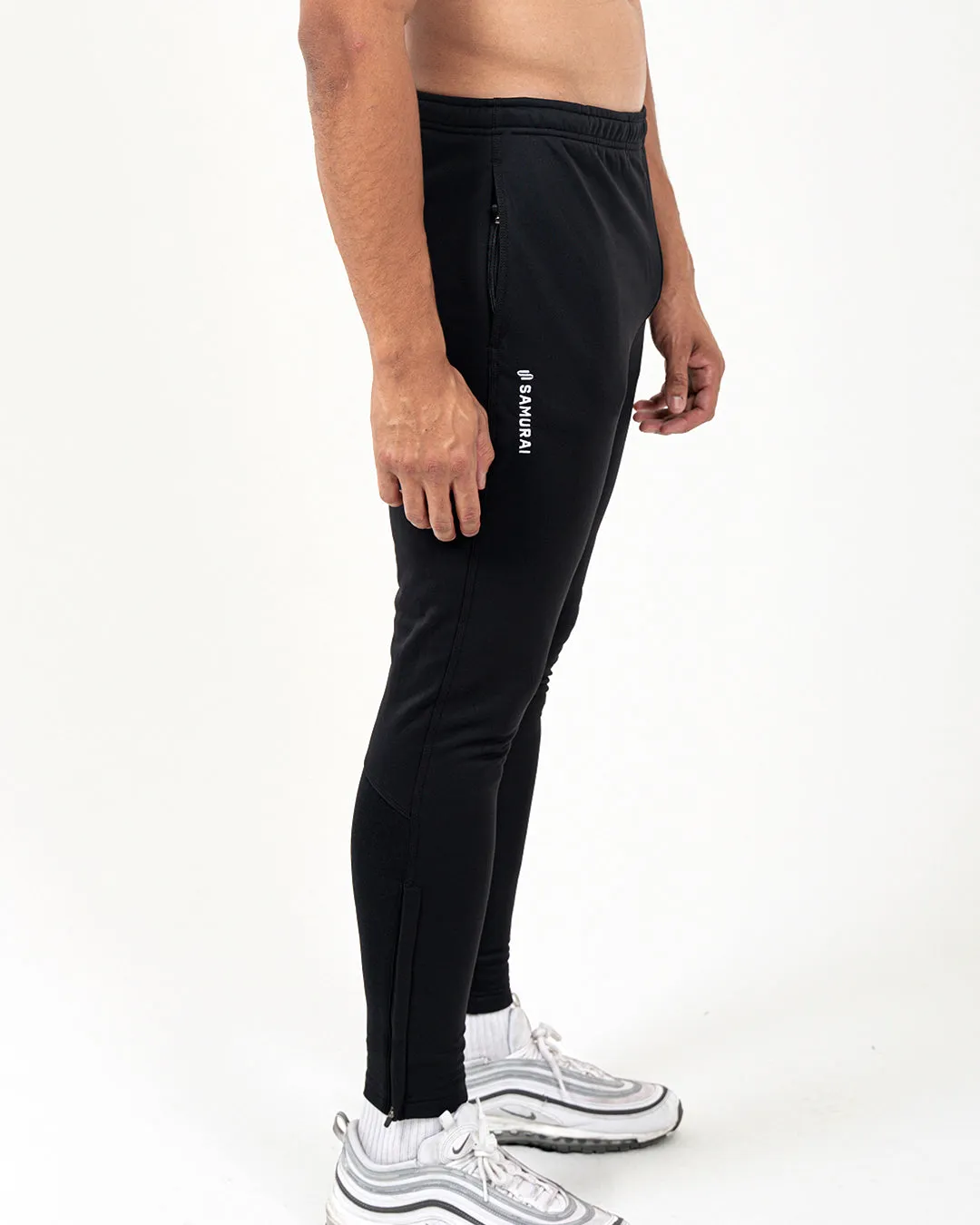 U:0200 - Men's Tapered Training Pant - Black