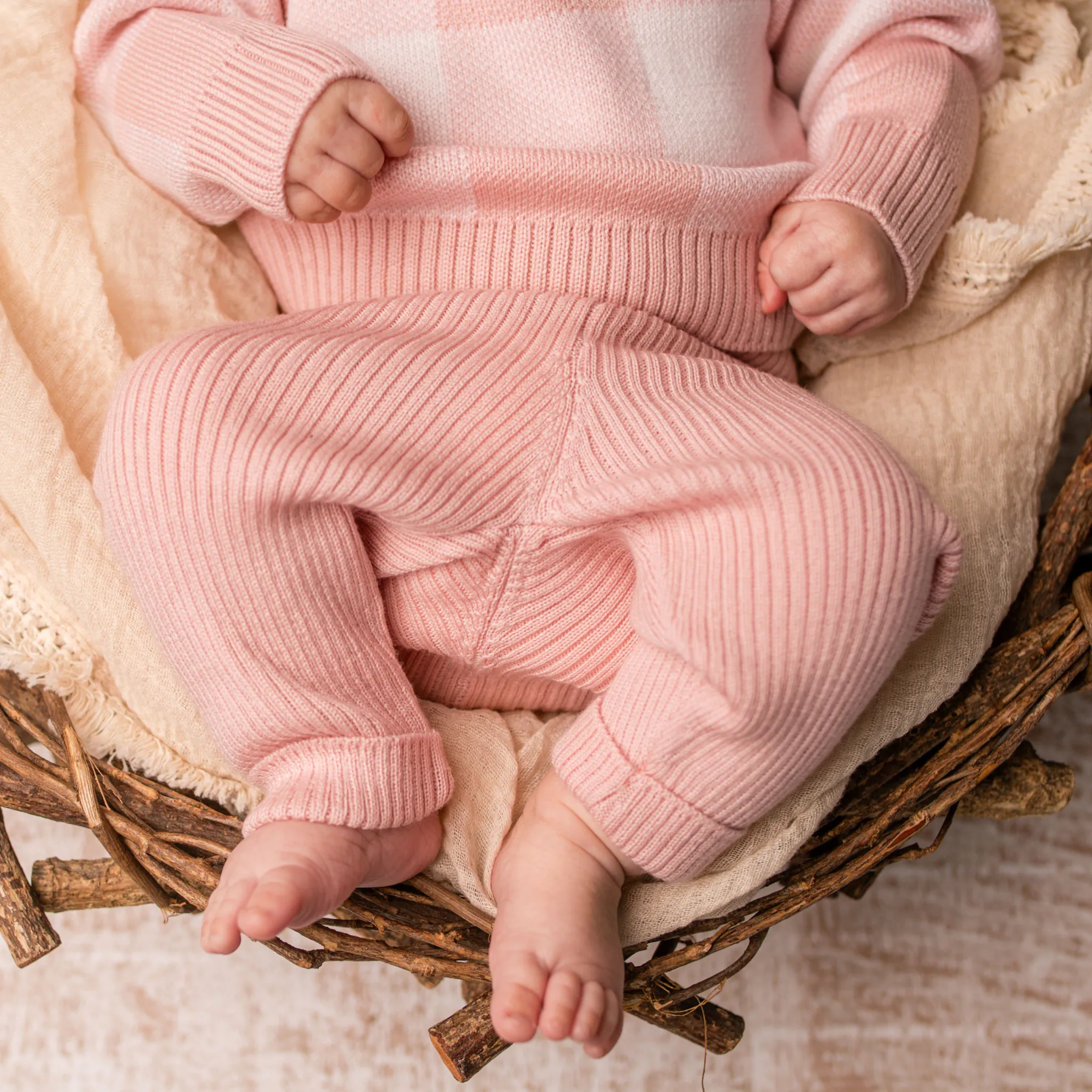 Virgin Merino Wool Checkered Sweater - Dusty Rose
